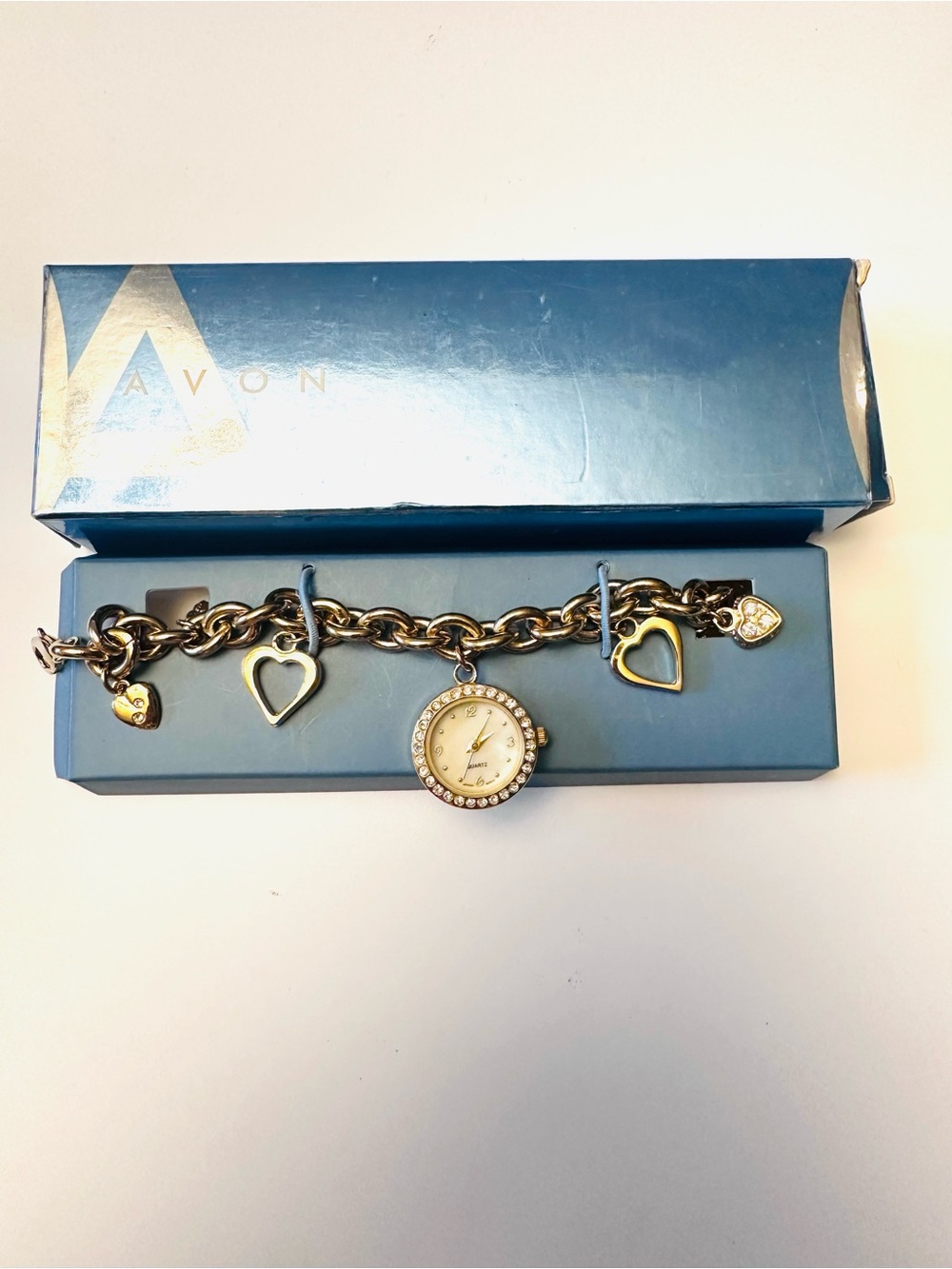 Vintage 2005 Y2K Charming Heart AVON Bracelet Watch NEW in BOX